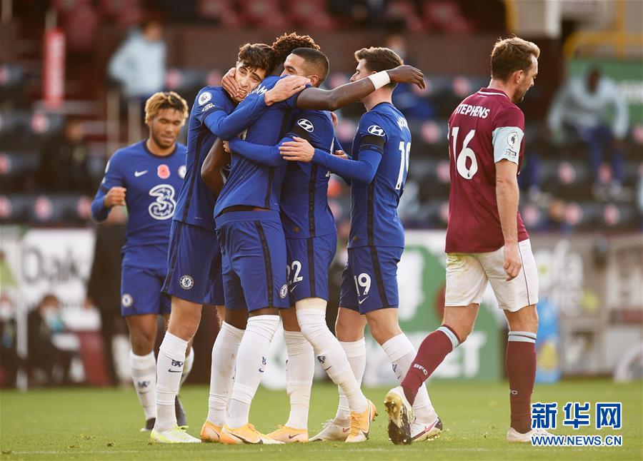 伦的战术决 伦的战术决