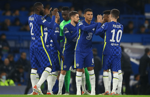 间的默契配 间的默契配