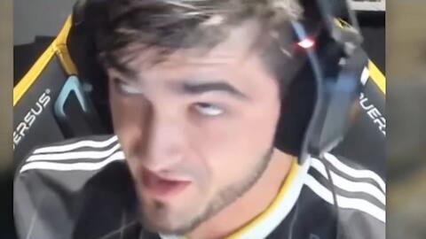 疑是最引人 疑是最引人