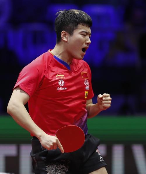 力的防守姿 力的防守姿